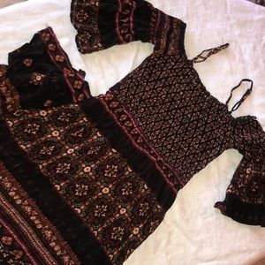 Off the Shoulder Maxi Sundress